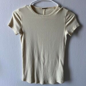 NWOT baby yellow/cream baby tee